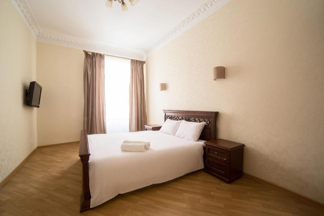 Апартаменти На Вірменській3 З 2Спальні Та Кухня Lviv Extérieur photo
