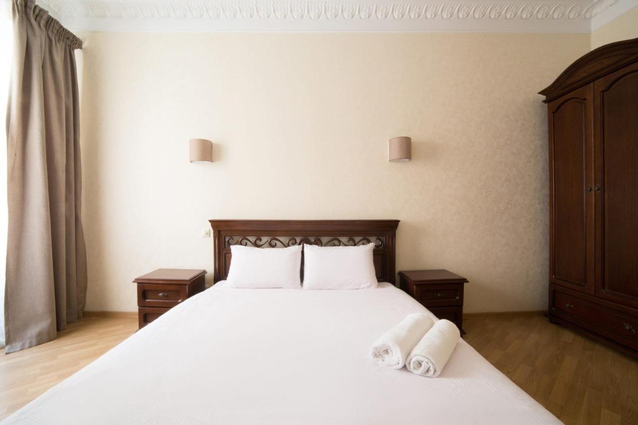 Апартаменти На Вірменській3 З 2Спальні Та Кухня Lviv Extérieur photo
